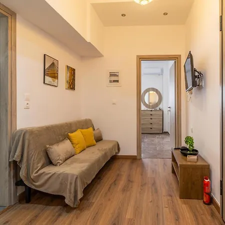 Korinthos Downtown *