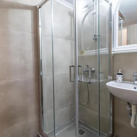 Korinthos Downtown Apartament Corinth