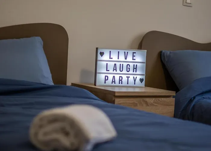 Korinthos Downtown Lägenhet