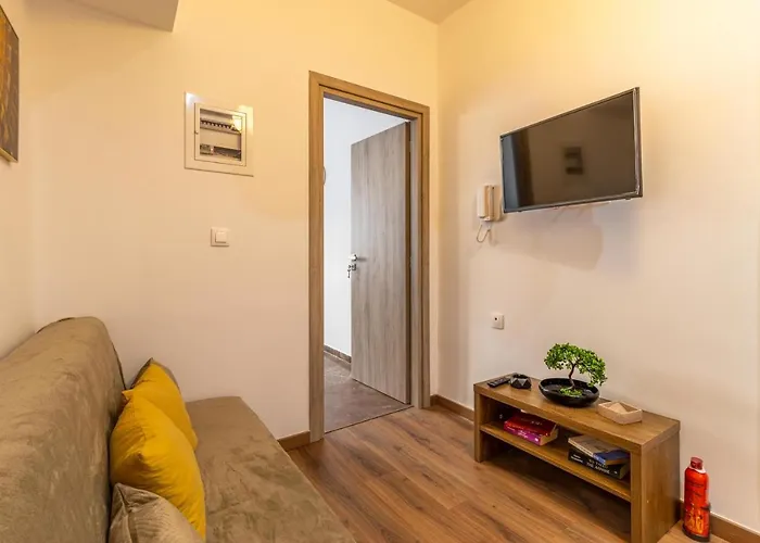 Korinthos Downtown Apartamento